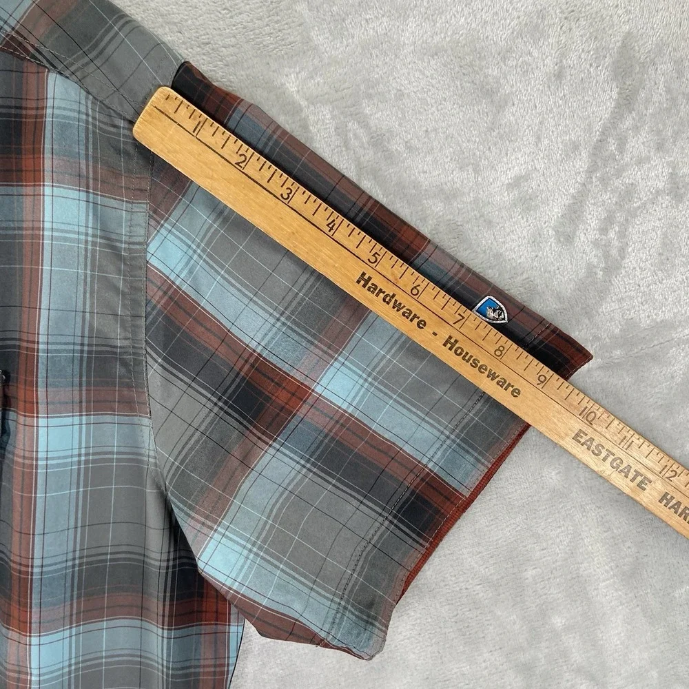 KUHL Shirt men's XL Button Up Response Short Sleeve Plaid Casual Outdoor *READ* - Picture 9 of 12